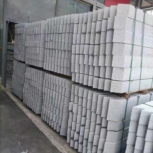 桂林芝麻白树围石 树池