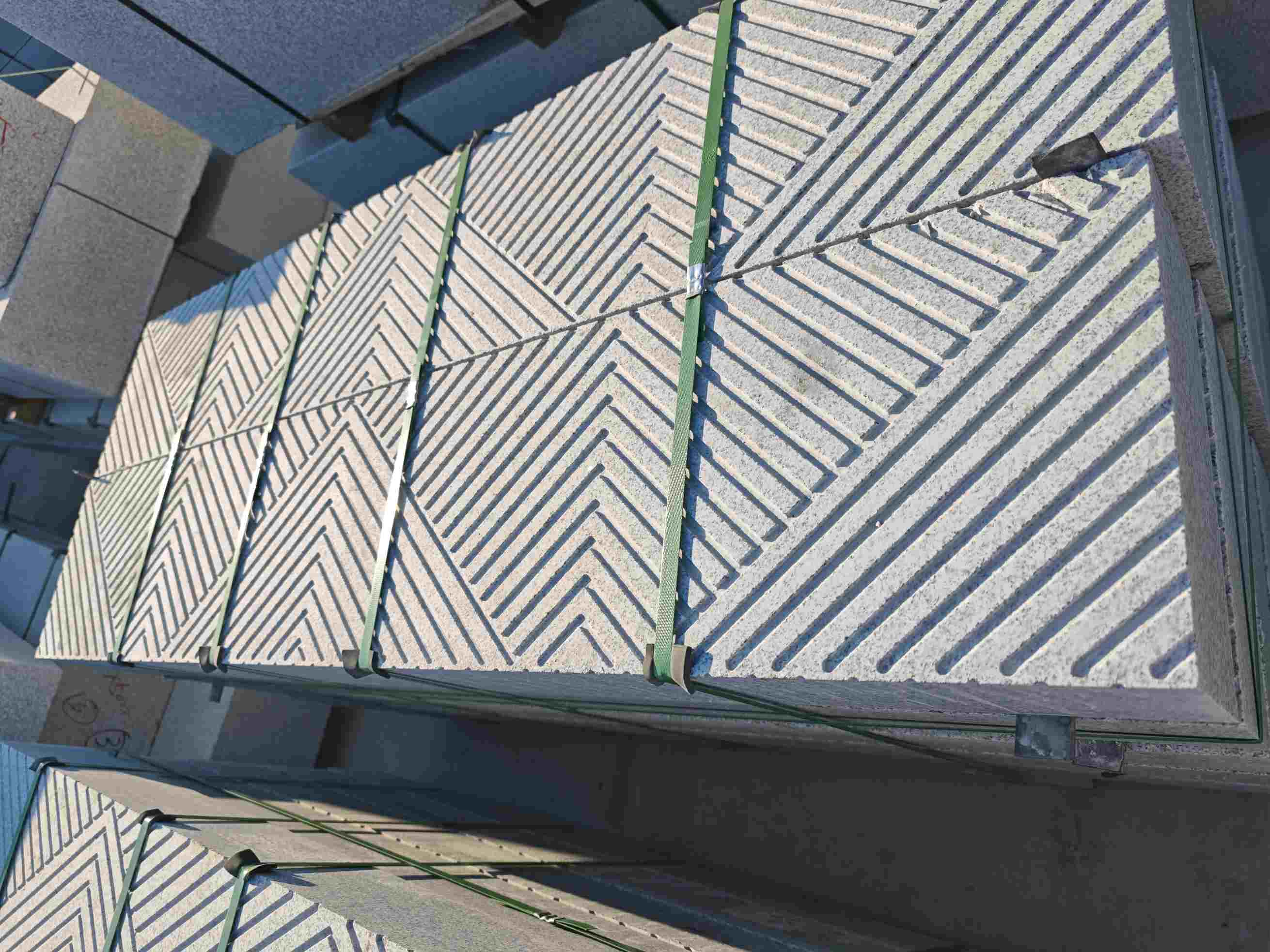 桂林芝麻白石材雕刻定制