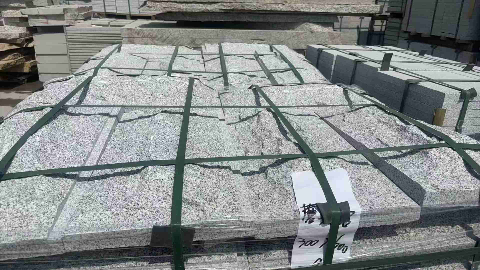 桂林蘑菇石 自然面