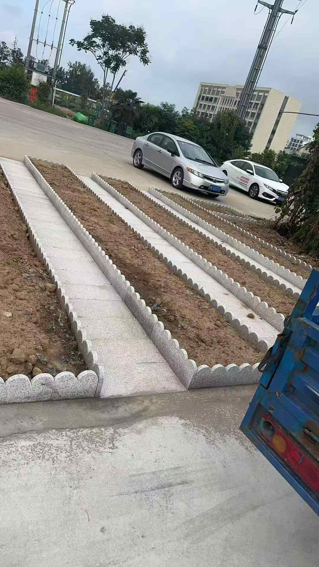 桂林芝麻白花边石