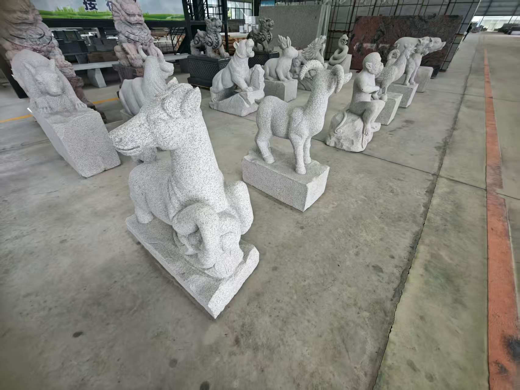 桂林芝麻白雕刻 十二生肖 异形雕刻