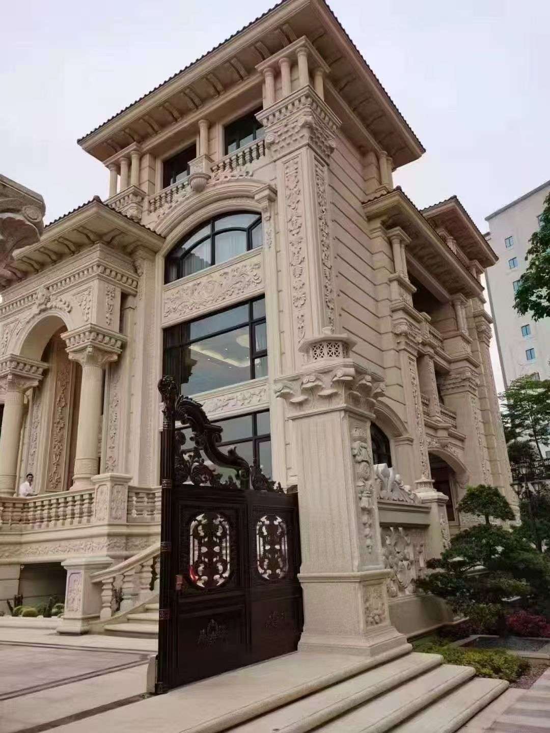 桂林黄金麻别墅外墙异形定制