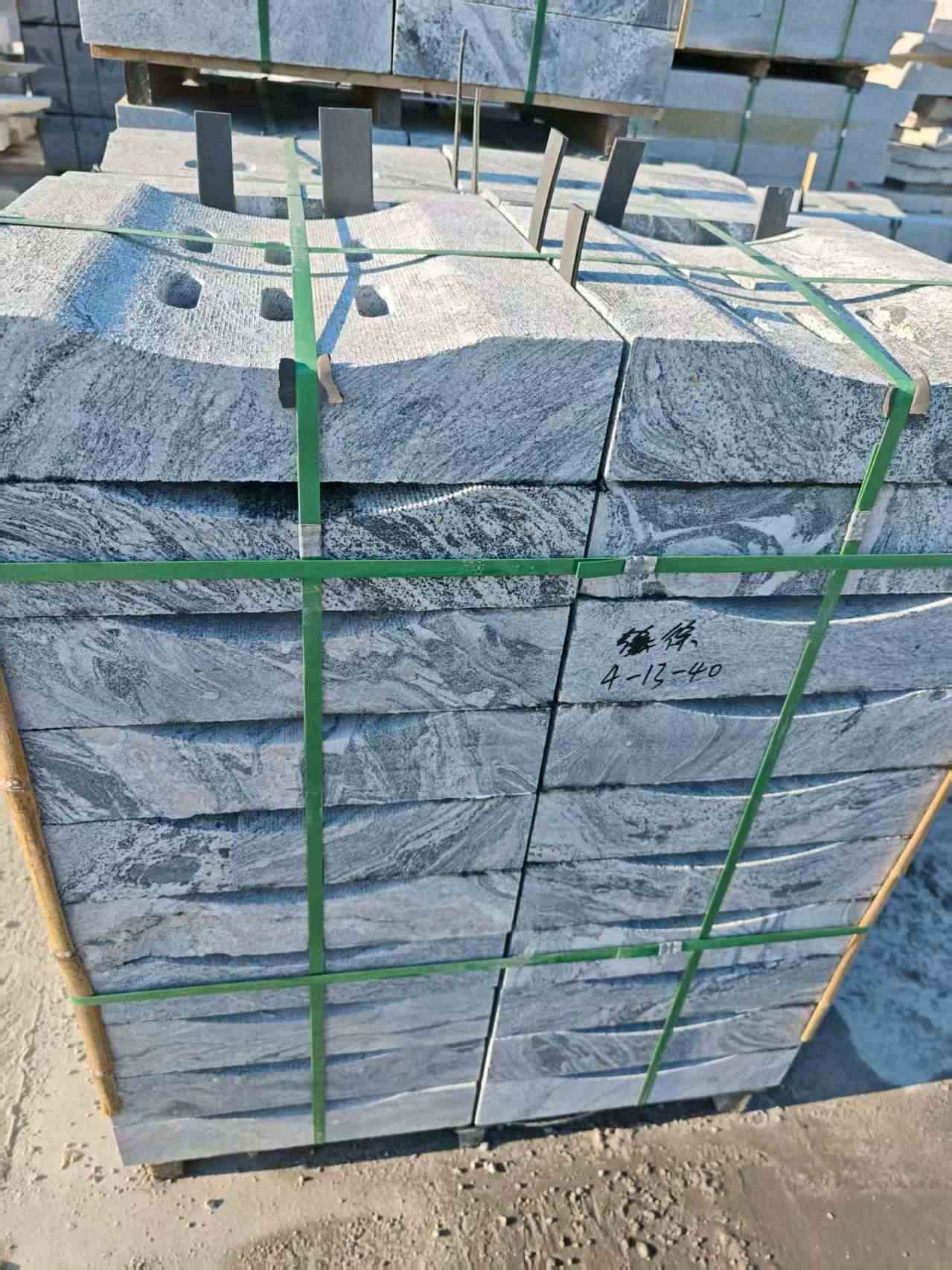 桂林浪淘沙水沟盖板